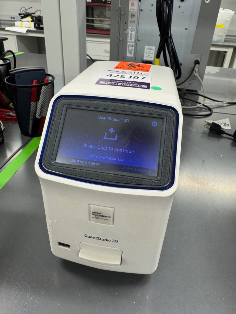 Image of Applied Biosystems QuantStudio 3D Digital PCR System